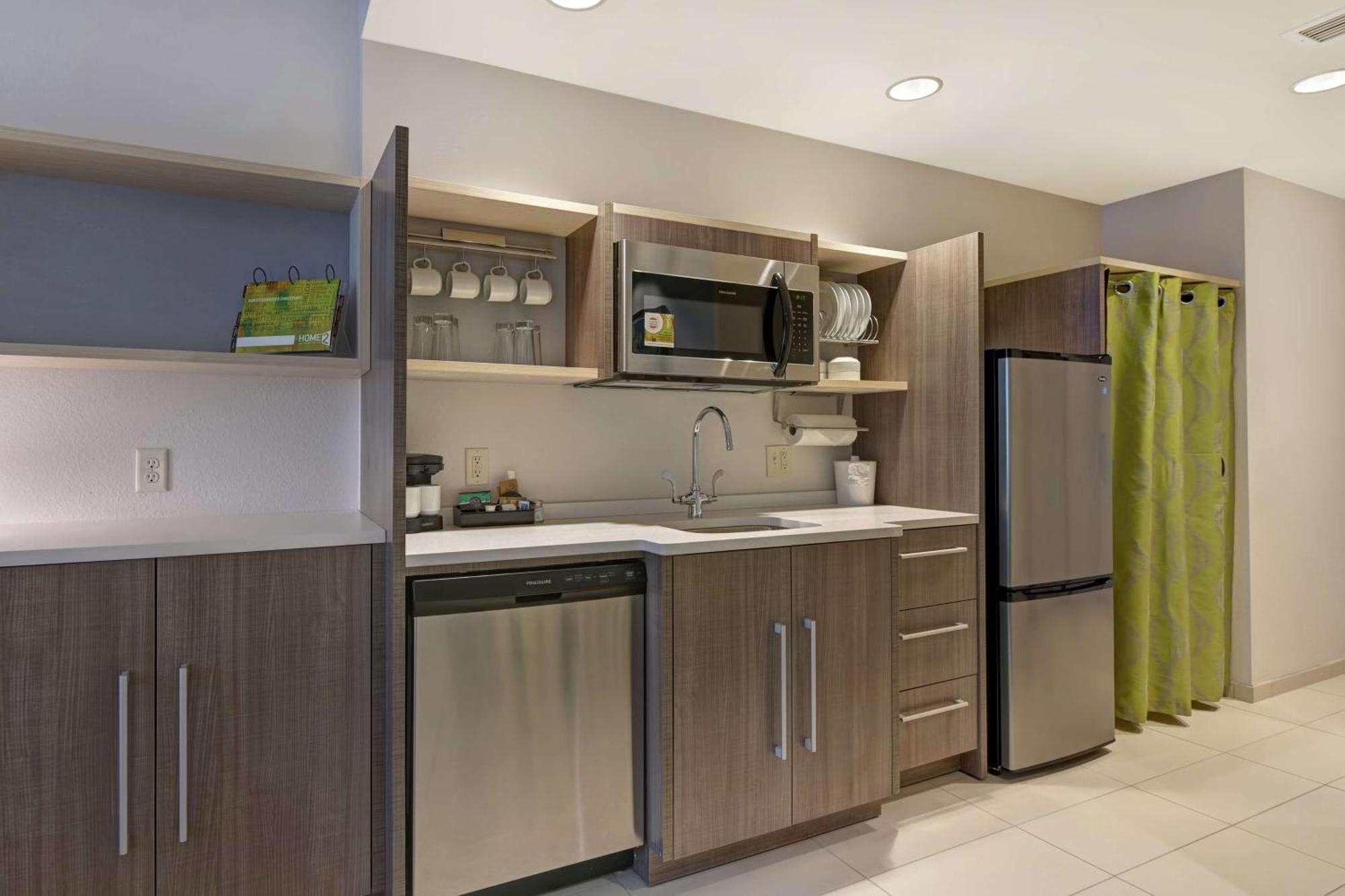 Home2 Suites By Hilton West Palm Beach Airport Cloud Lake Extérieur photo