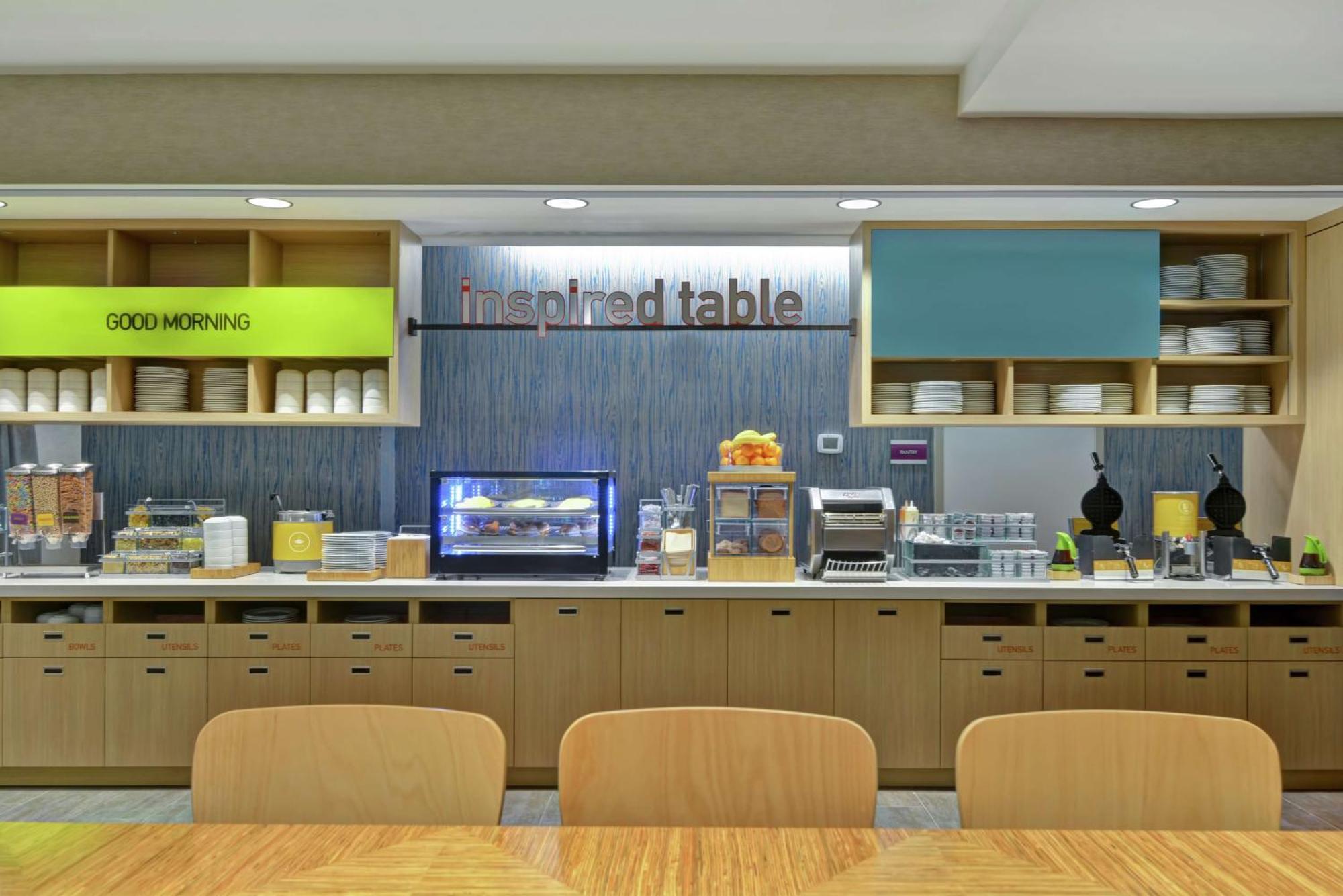 Home2 Suites By Hilton West Palm Beach Airport Cloud Lake Extérieur photo